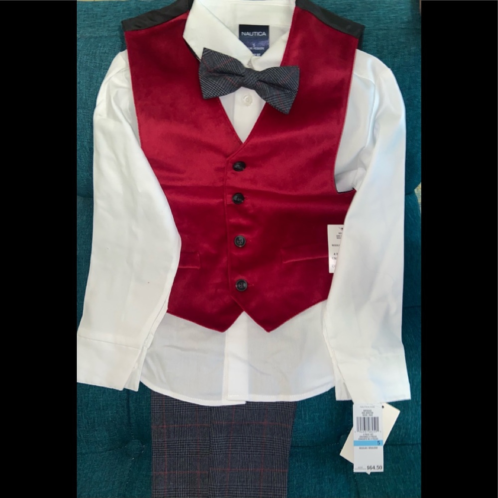 Little boy’s 4-piece suit